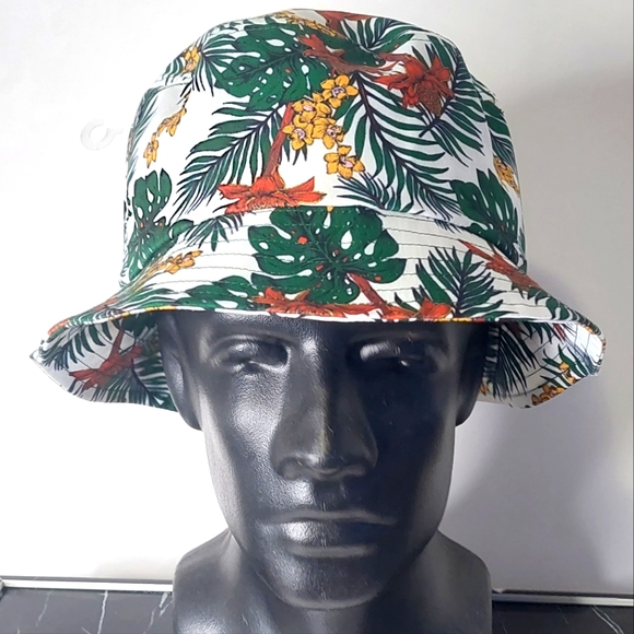 White Background Tree Patterned Bucket Hat BNWT DLG Bucket Hat Size: L-XL - Picture 3 of 3
